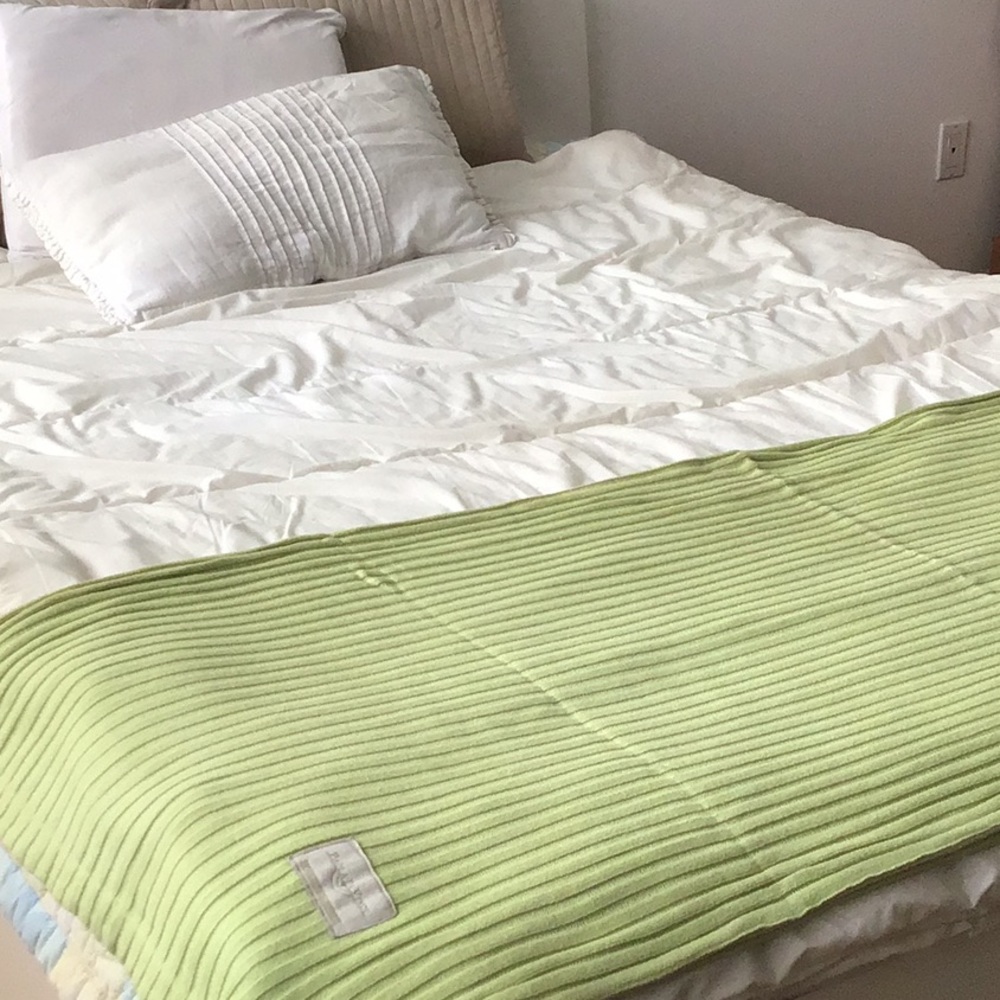 Lime Green Knit Throw